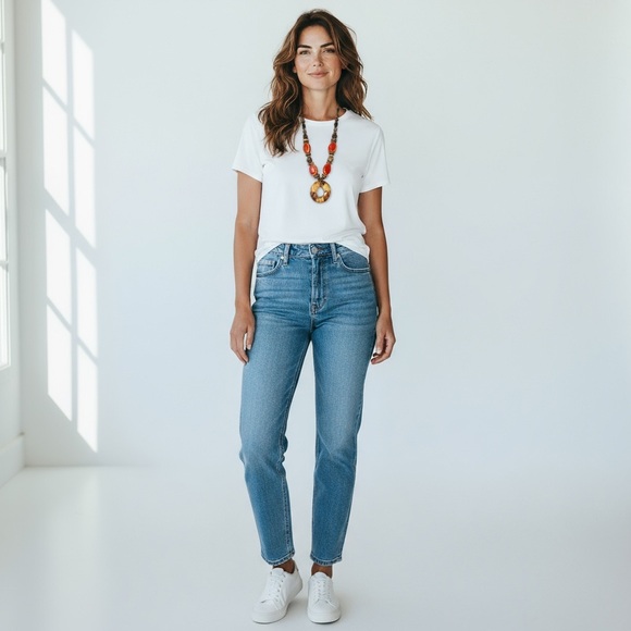 Artisan Red and Brown Wood Beaded Necklace Handmade - Picture 4 of 7